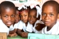 Projekt Foi Et Joie (auf Deutsch: Glaube und Freude in Haiti (Spanisch: Fe y Alegría)Besuch der Schule Ecole Nationale de Cazeau Enac. Kinder im Unterricht und am Spielen auf dem Pausenhof am 7.12.2012 in Port-au-Prince in Haiti.